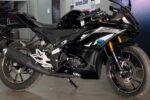 Yamaha R15 V4.0 Metallic Black 2026: Reseña detallada y recorrido completo
