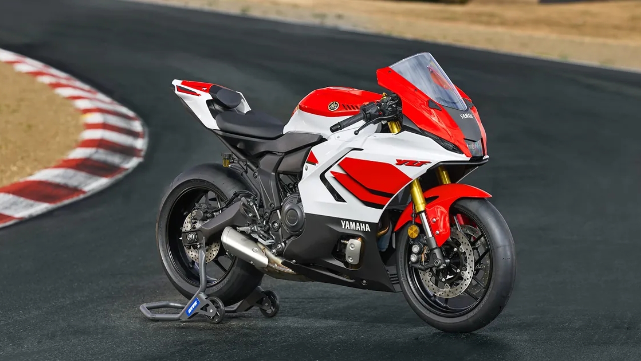 Yamaha YZF-R9 2026: La bestia de 117HP que supera a la R7